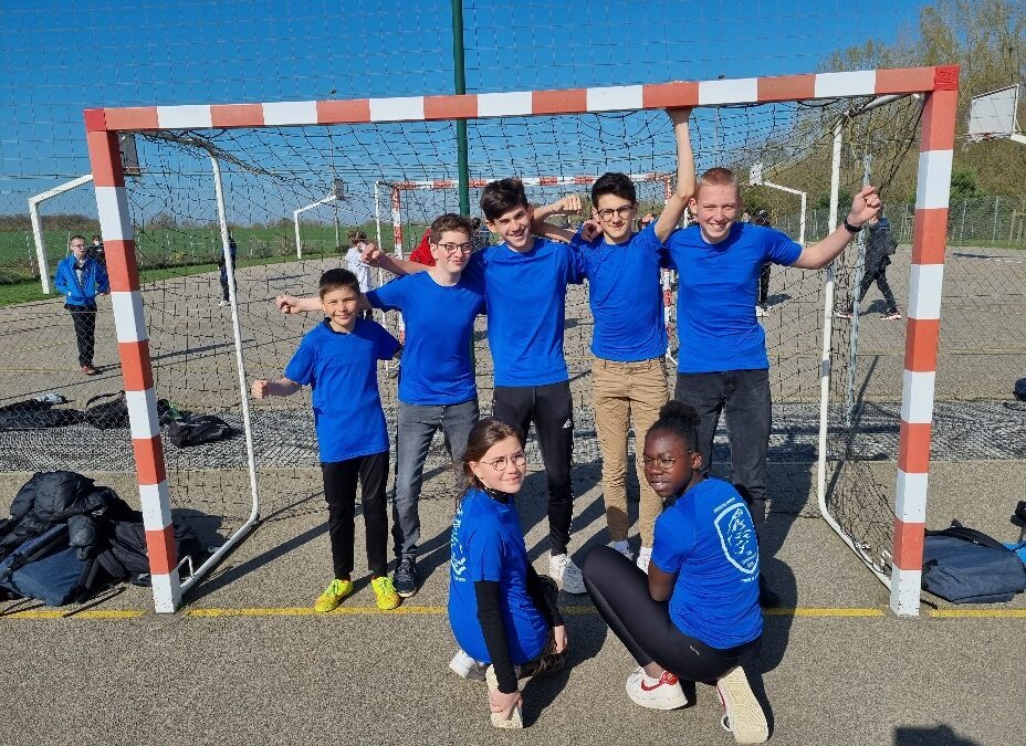 Les nouveaux t-shirts de l’Association Sportive sont arrivés